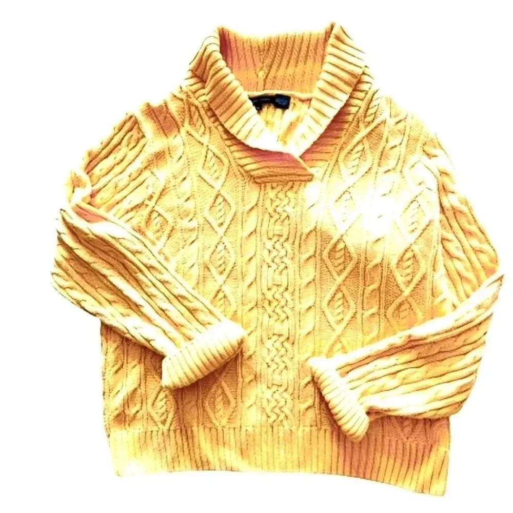 Jeanne Pierre V-Neck Sweater in Yellow Size XL